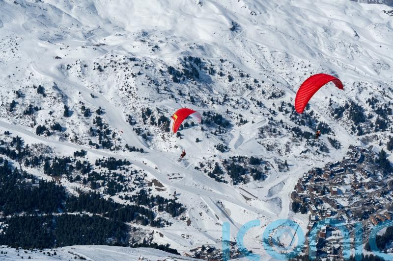 Paragliding above the French Alps: How to take your ski holiday to another level