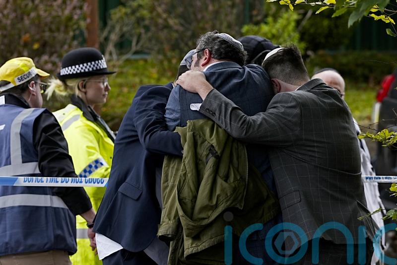 Swinney expresses ‘horror’ at Manchester synagogue attack