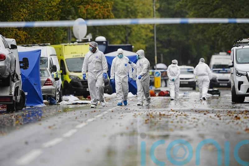 Synagogue attack victim suffered gunshot wound as police tried to shoot killer