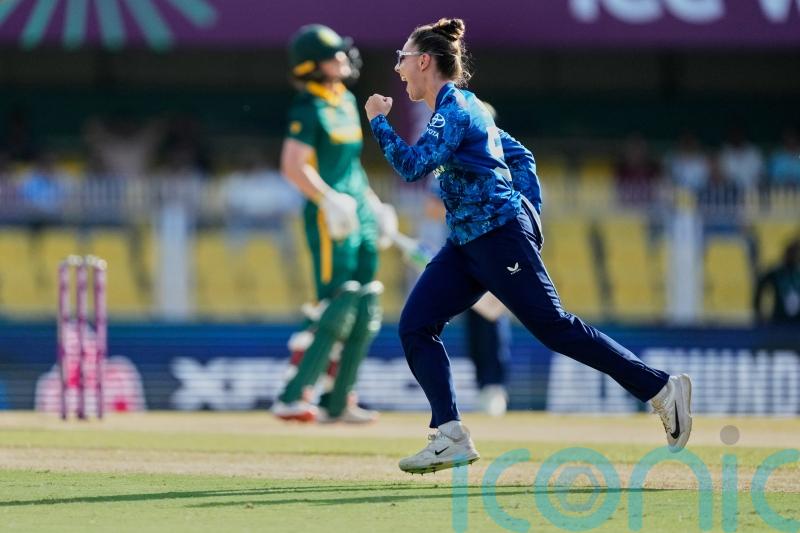 Linsey Smith delighted to contribute as England open with thumping win