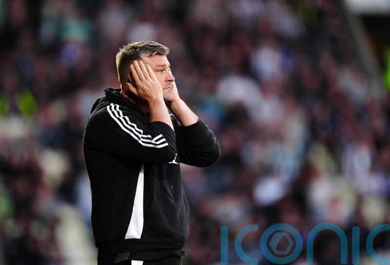 Karl Robinson bemoans ‘silly’ defeat for Salford as Grimsby march on
