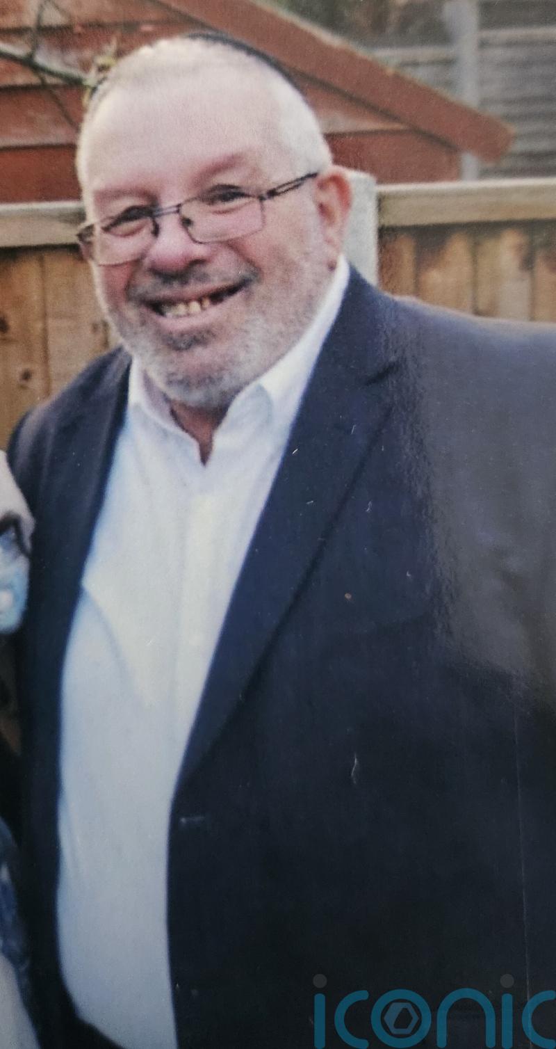 Funeral held for synagogue terror attack victim Melvin Cravitz