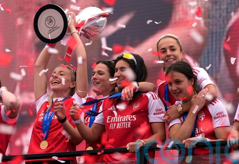 Tuesday’s briefing: Arsenal to begin defence and O’Reilly relishes England call