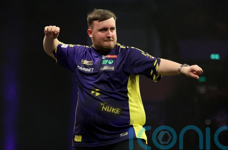 Luke Littler wins in straight sets despite historic Gian van Veen performance