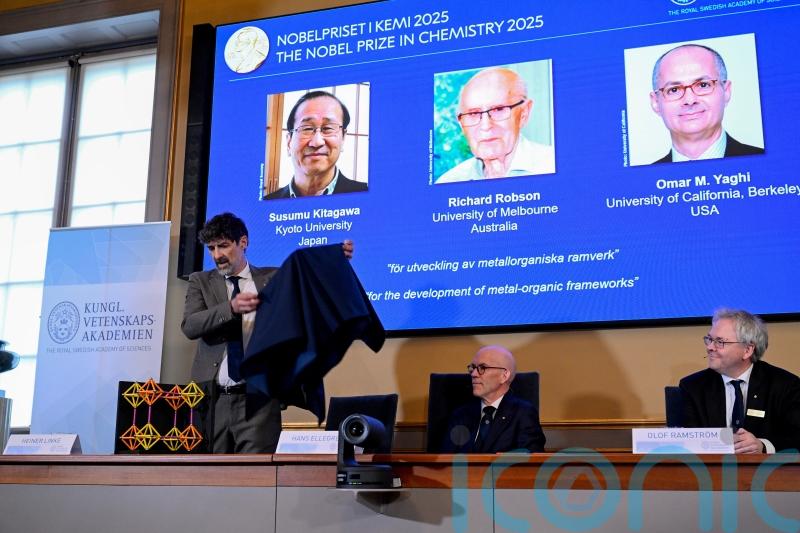 British scientist among three winners of Nobel prize for chemistry