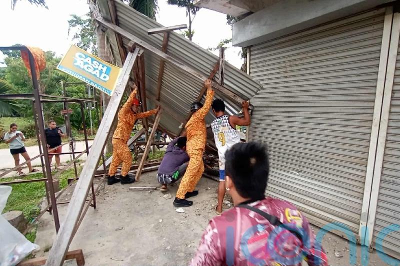 Two powerful earthquakes strike off southern Philippines within hours