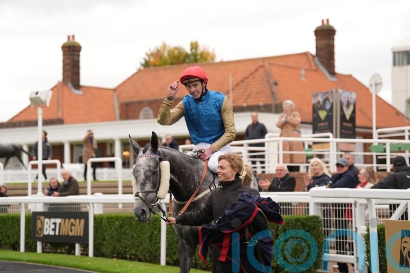 Fallen Angel to take on QEII challenge at Ascot