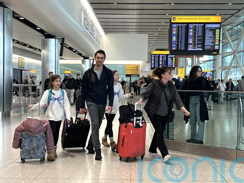 Heathrow’s 2025 passenger numbers growth just 0.3% amid capacity constraints