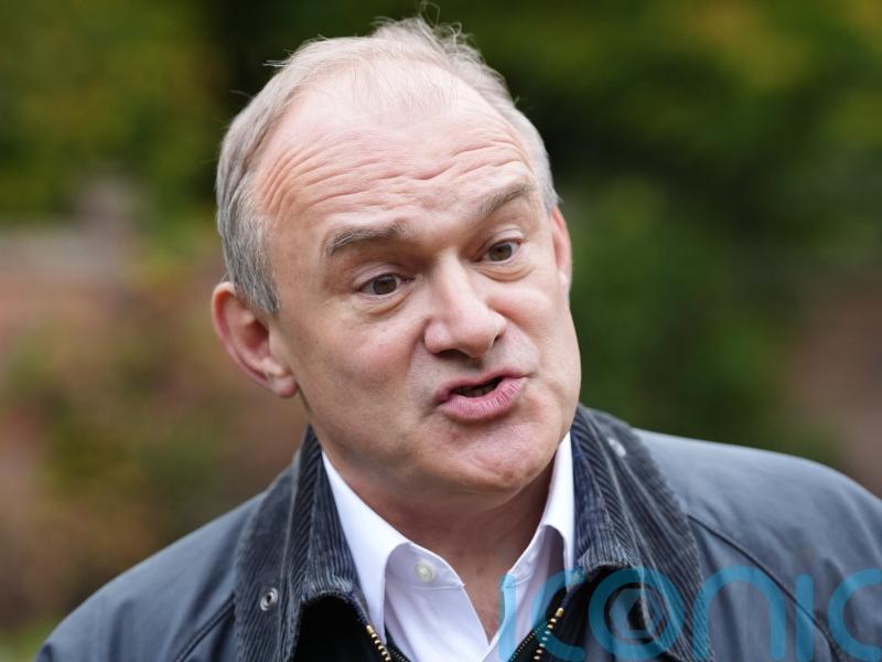 Ed Davey to urge energy sector to ‘take on the lies of Farage and Badenoch’