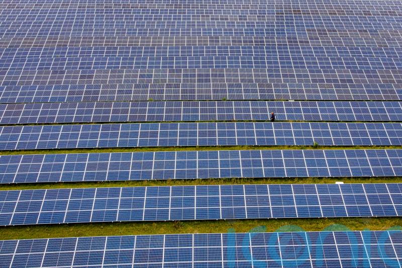 Miliband: Clean power is right choice for UK to ‘bring down bills for good’