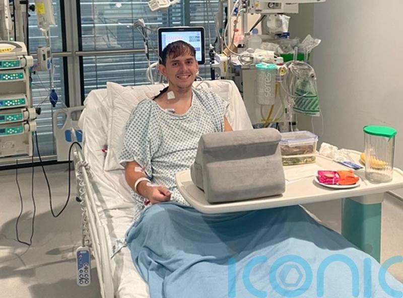 Man runs Royal Parks Half Marathon while undergoing blood cancer treatment