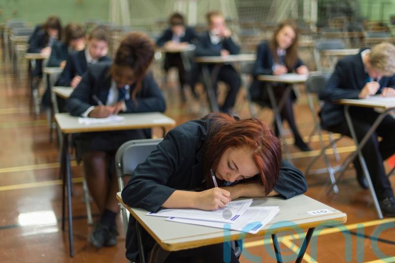 New ‘V-level’ qualification to sit alongside A-levels