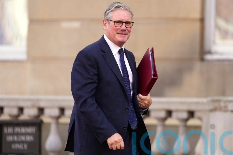 No 10 denies reports Starmer is preparing to miss 2030 clean energy target