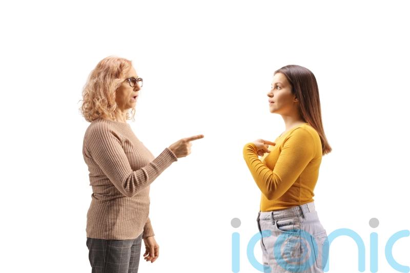 10 ways to deal with teenage behavioural issues