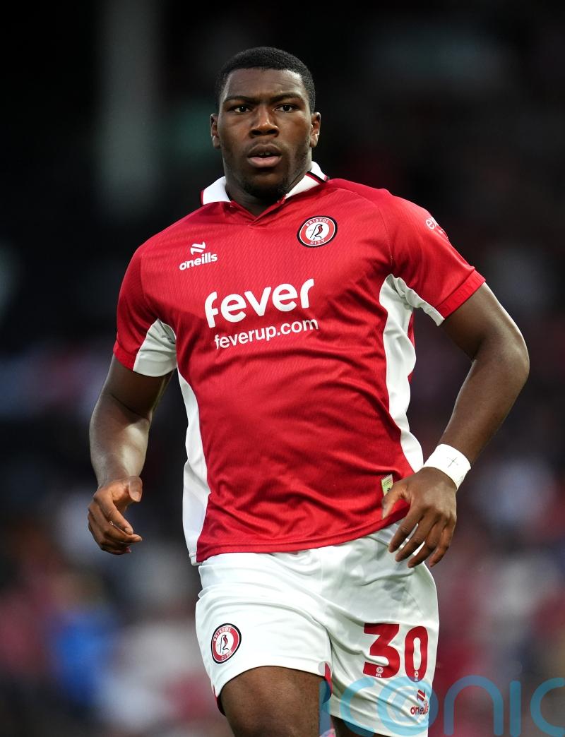 Sinclair Armstrong gives Bristol City a battling victory over Birmingham