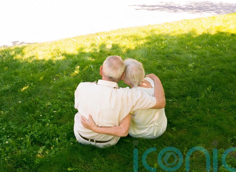 Sharing happy moments may boost health of older couples, study finds