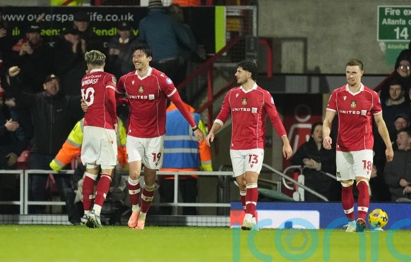 Kieffer Moore nets perfect hat-trick as Wrexham end Coventry&rsquo;s unbeaten record