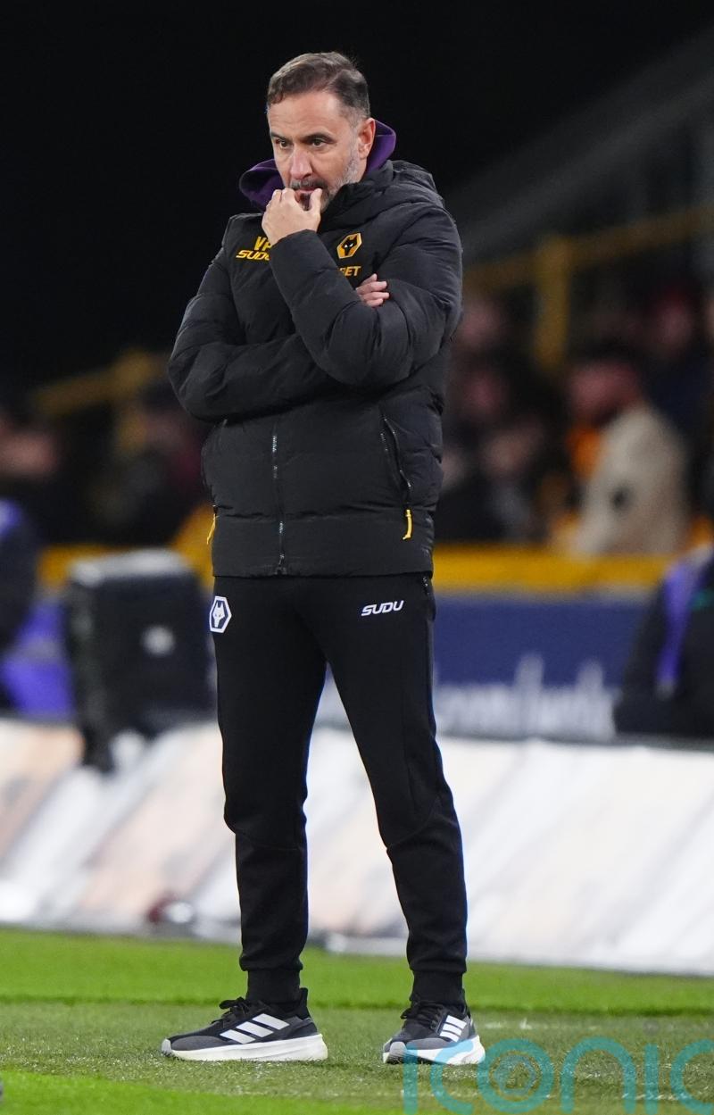 Wolves sack Vitor Pereira following 3-0 loss at Fulham – reports