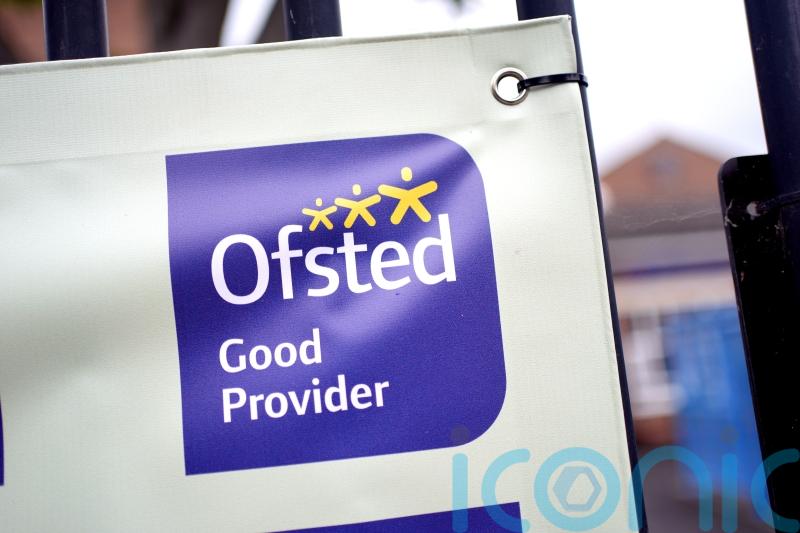 Head teachers’ union’s legal action over Ofsted report card plans thrown out