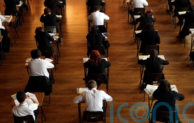 Proposed year 8 tests should not be used to measure schools – review chief