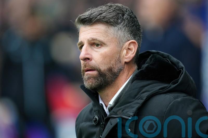 Stephen Robinson bemoans VAR calls after heavy St Mirren defeat by Hibernian