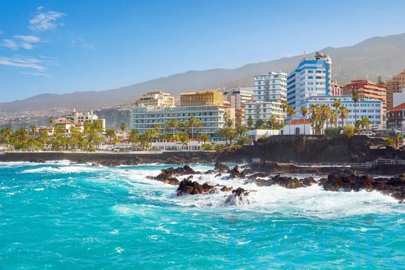 Three dead and 15 injured in Tenerife tidal surge