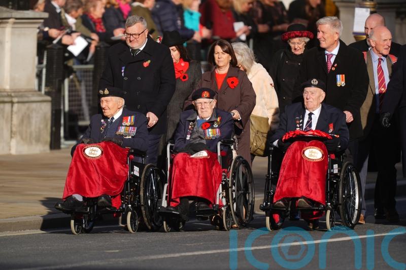 Second World War veterans applauded as nation pays Remembrance Sunday tribute