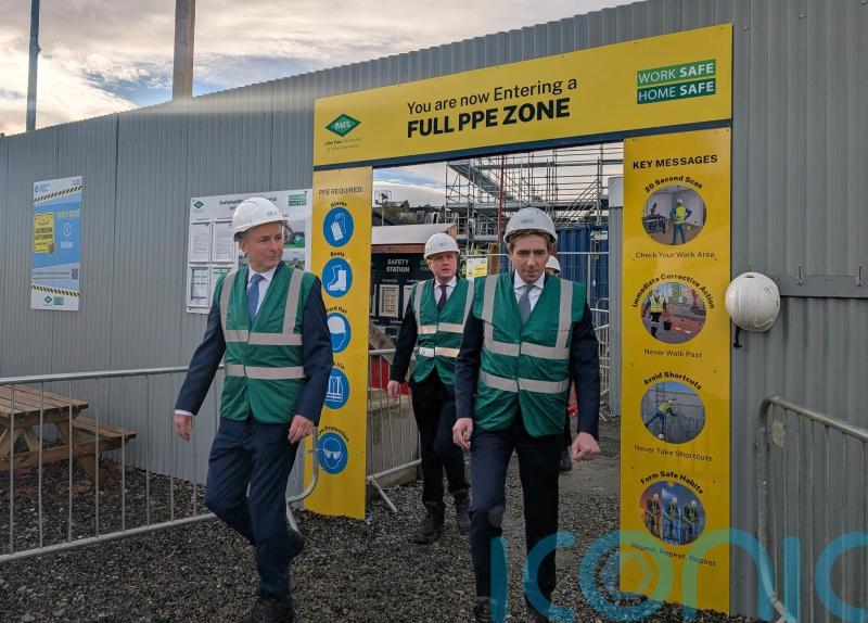 Government says 300,000 home target a ‘realistic’ minimum