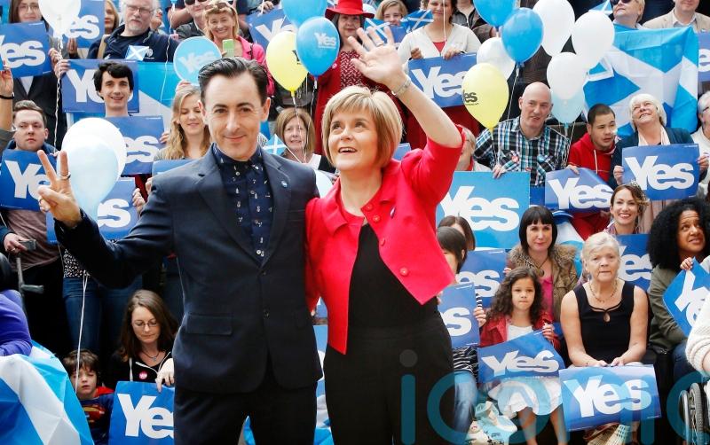 Alan Cumming: I&rsquo;ve seen Nicola Sturgeon blossom since she quit as first minister