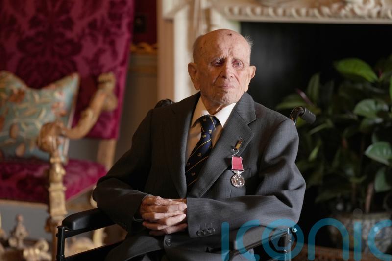 Second World War veteran marks 107th birthday in Coleraine