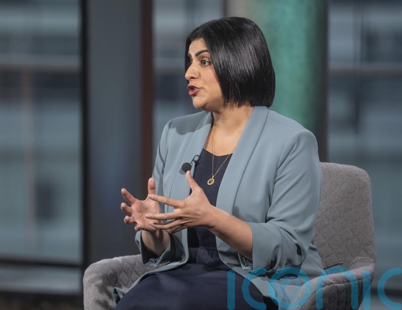 Mahmood battles backlash from Labour MPs over asylum reforms