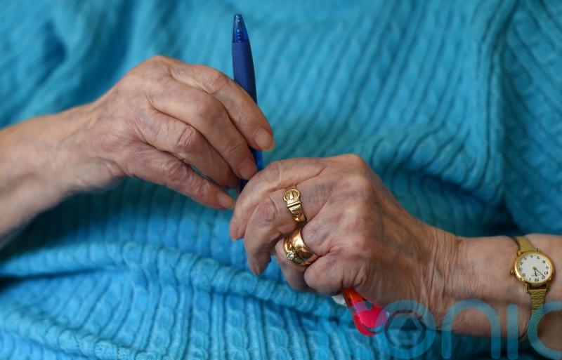 Alzheimer’s and dementia deaths reach highest total since 2000, new figures show