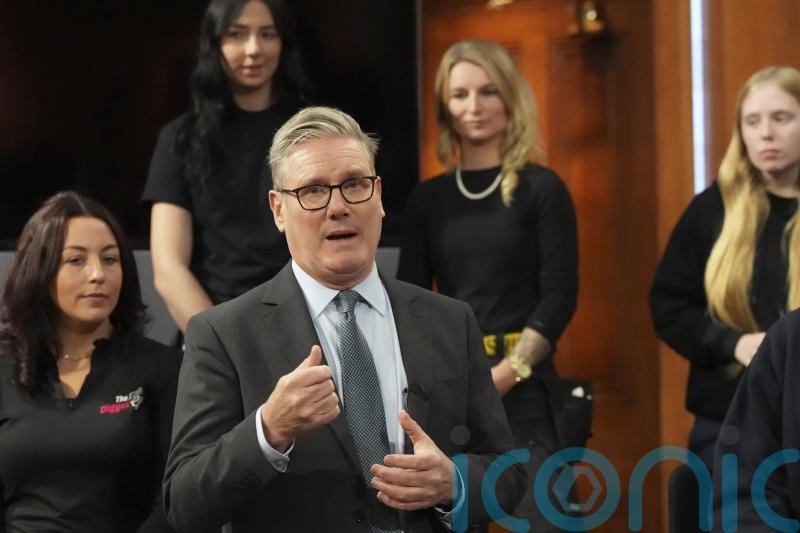 Keir Starmer warns Cabinet against ‘distractions’ after briefing row