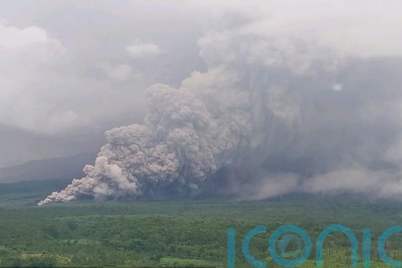 Indonesia’s Mount Semeru erupts, prompting evacuations