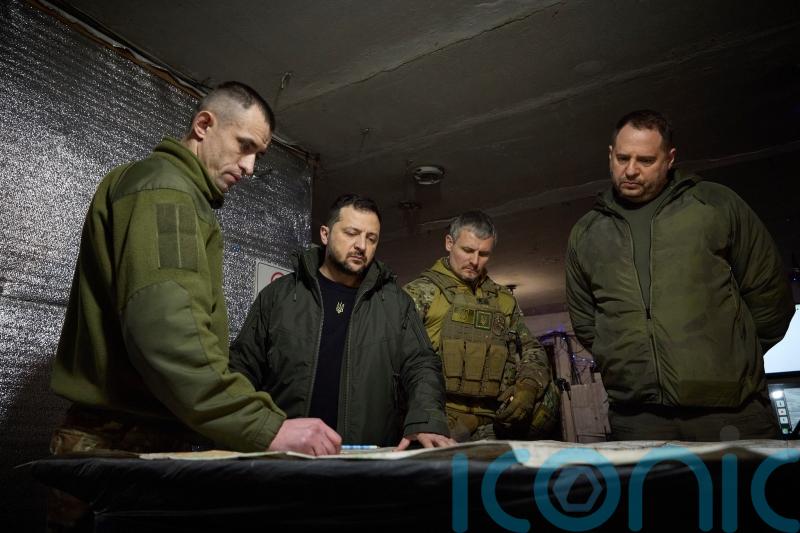 US and Russia draw up peace plan for Ukraine that includes concessions from Kyiv