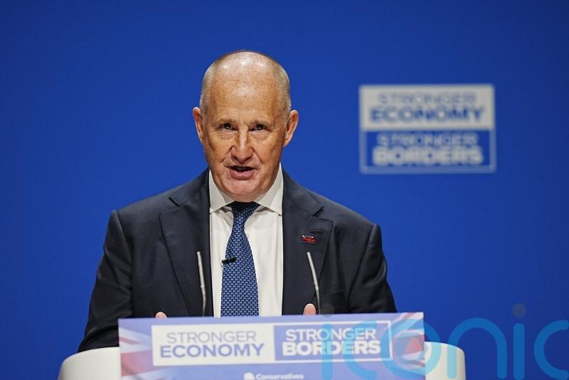 Badenoch defends Tory chairman over Nazi jibe at Reform