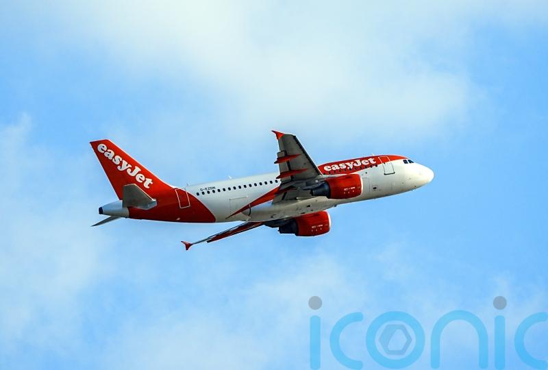 Package holiday demand helps boost easyJet profits