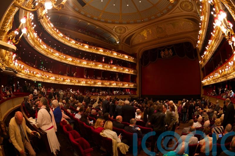 Royal Opera House commissions new stage curtains to honour the King