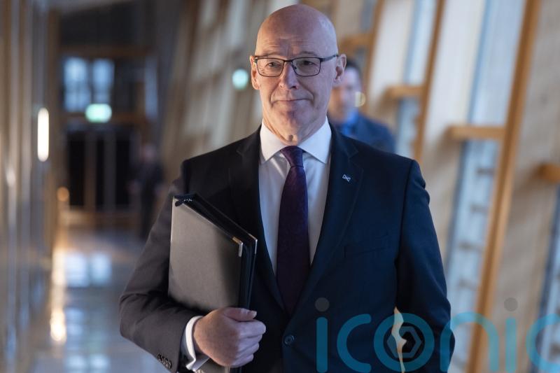 Swinney travels to Dublin for meeting with Ireland’s new president