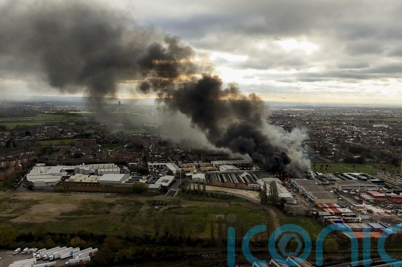 Major incident stood down at London warehouse fire