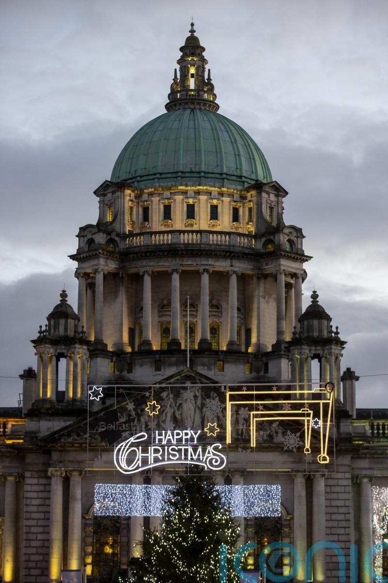Councillors vote to raise Palestinian flag over Belfast City Hall
