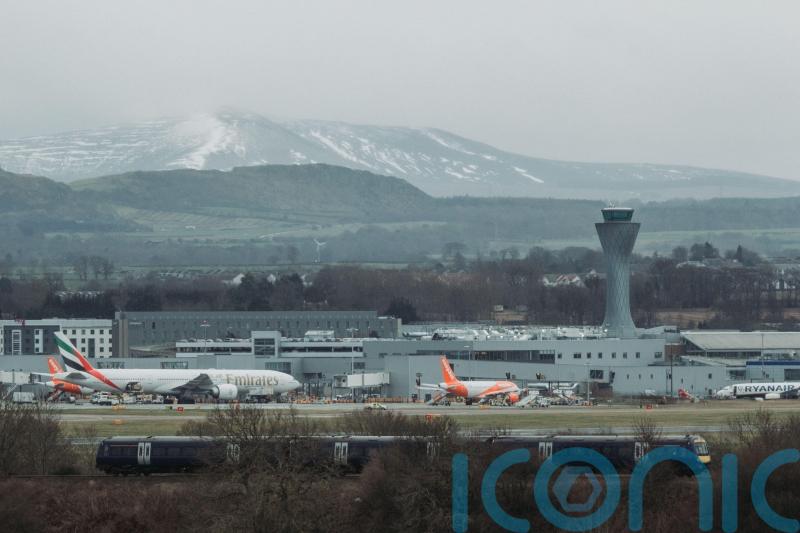 Flights resume after IT issue hits air traffic control at Edinburgh Airport