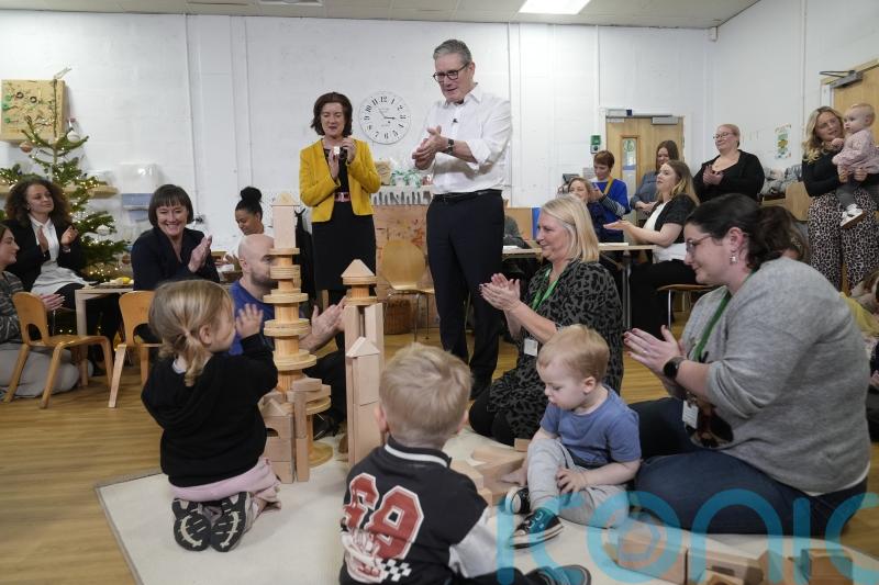 Starmer sets out plans to cut child poverty by 550,000