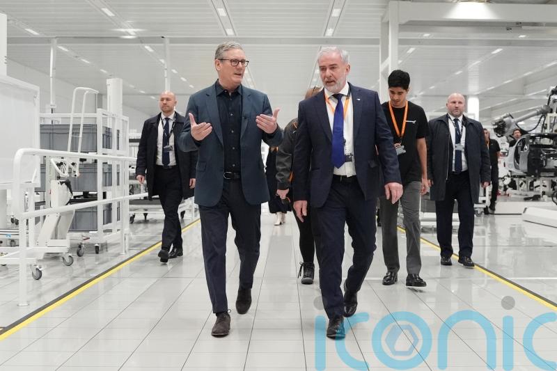 Starmer says he wants apprentices at top of politics