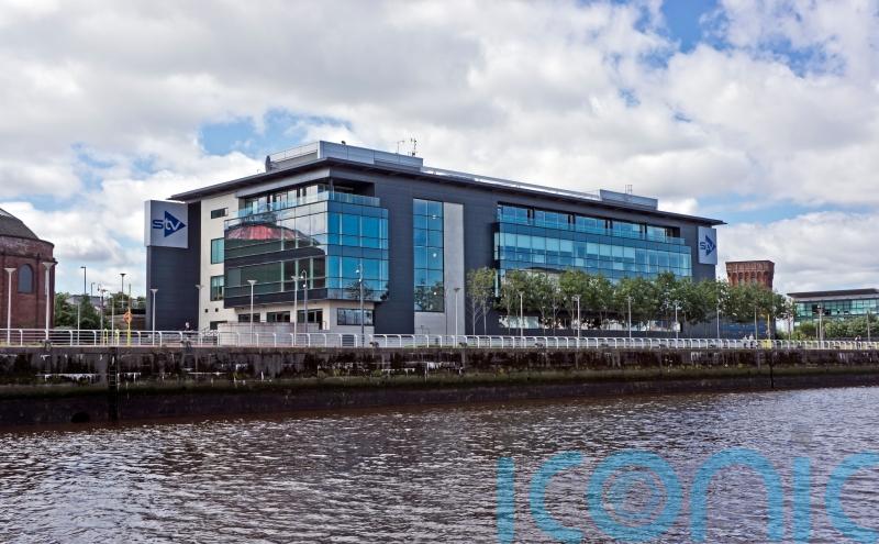 NUJ members at STV back strike action