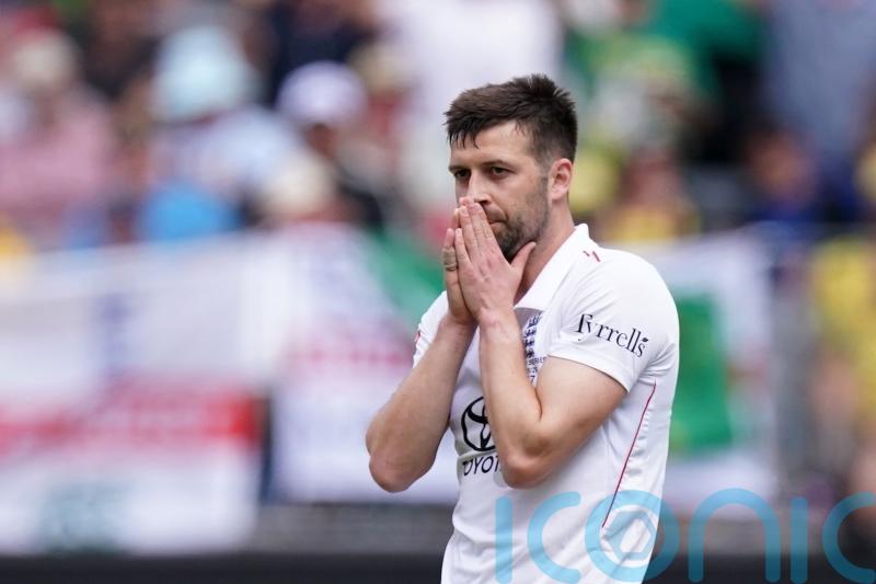 Mark Wood suffers series-ending injury as England’s hopes of Ashes comeback hit