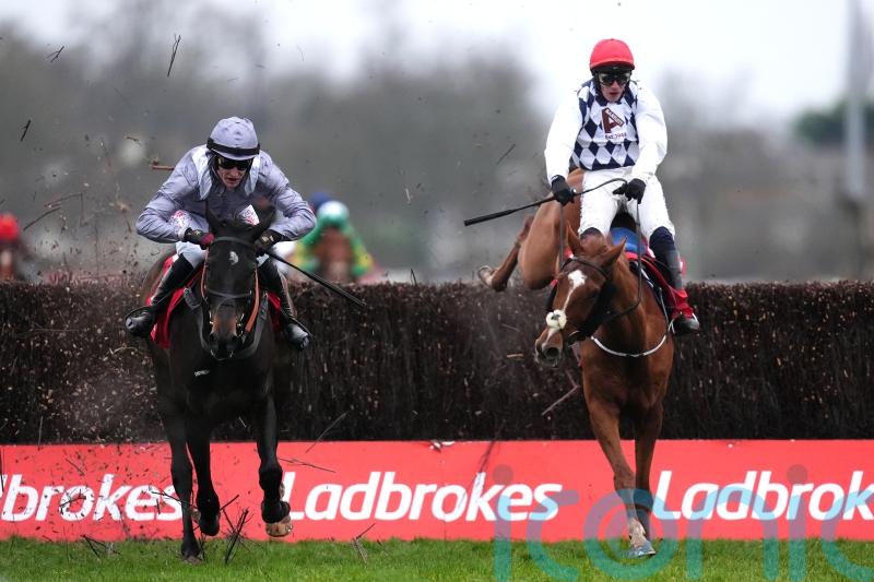 Big guns stand their ground for King George cracker