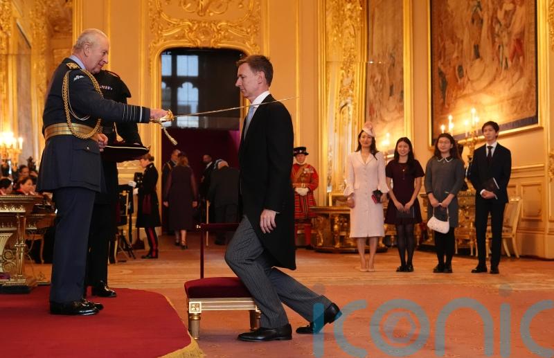 King jokes former chancellor should ‘keep trying’ to make Britain ‘great again’