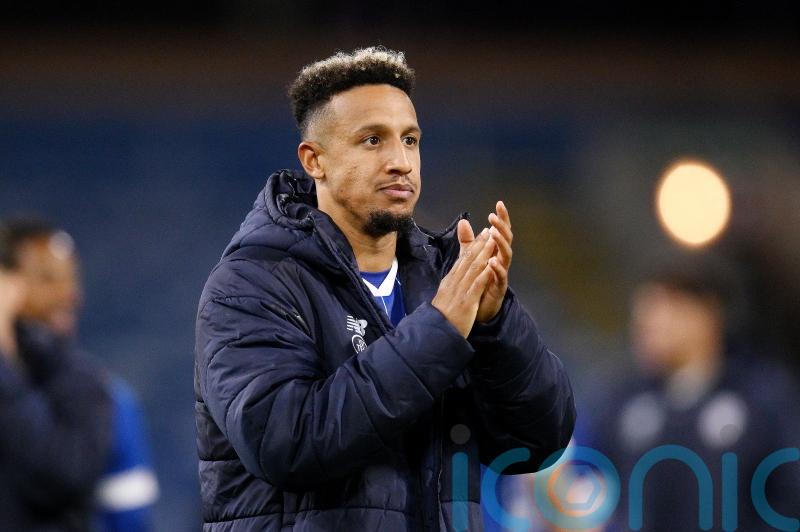 Callum Robinson’s late goal earns Cardiff points at fellow high-fliers Stevenage