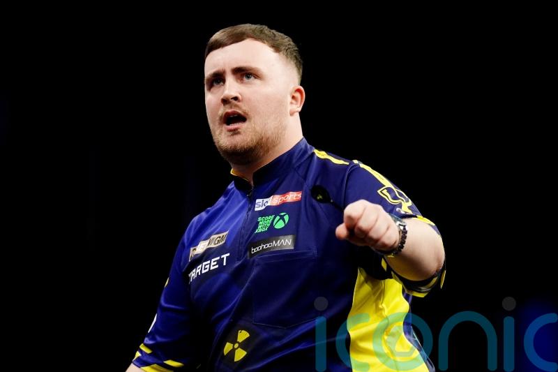 Luke Littler sends mind games warning as World Darts Championship defence begins